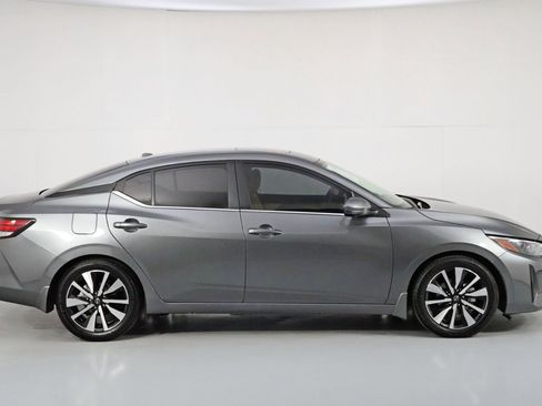 Used 2024 Nissan Sentra SV w/ SV Premium Package image 49