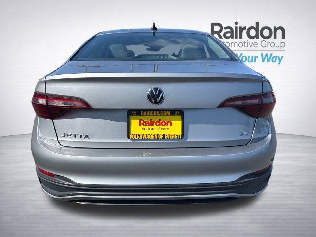 Used 2024 Volkswagen Jetta SE FWD image 6