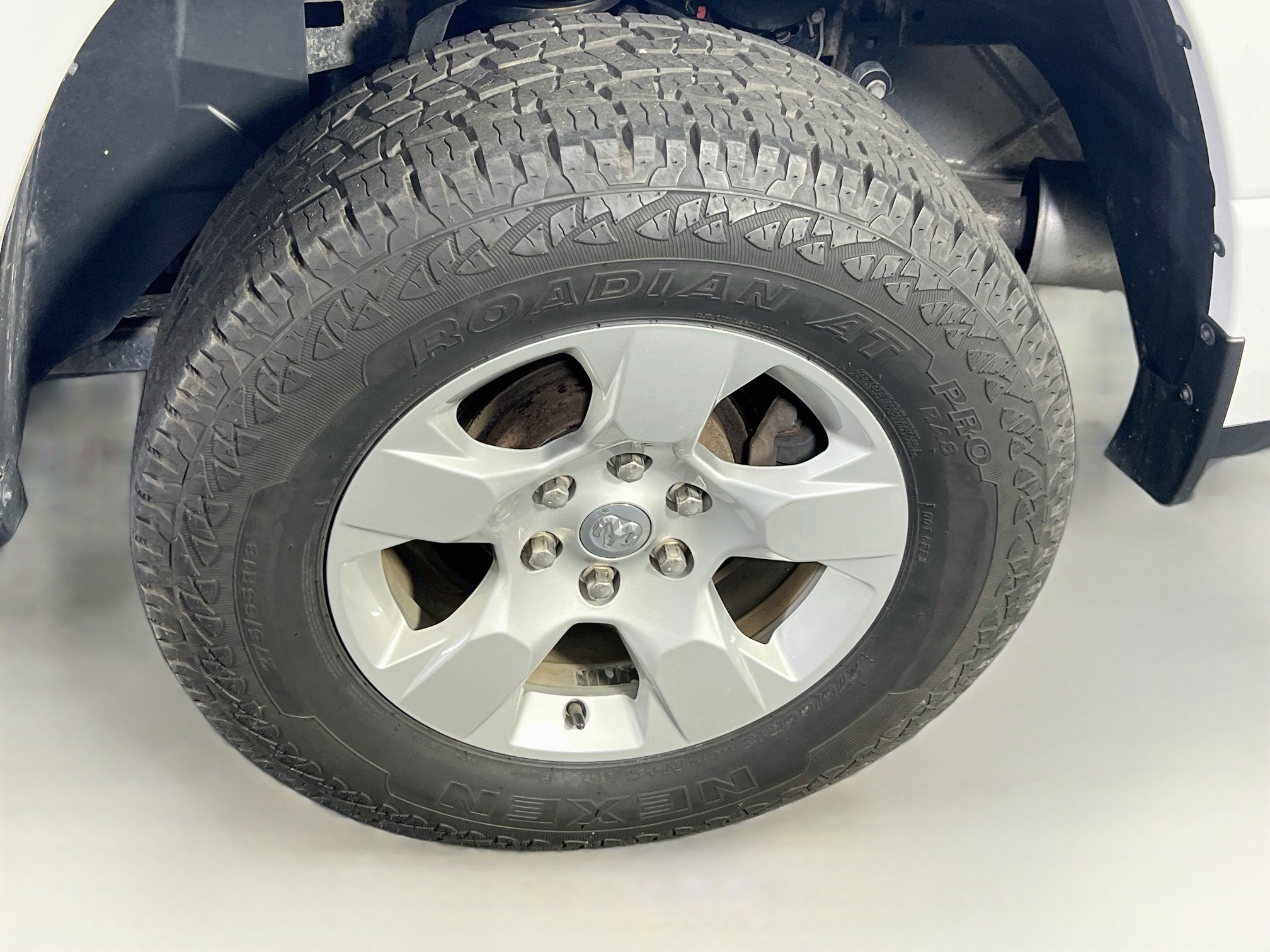 Used 2023 RAM 1500 Big Horn AWD/4WD image 30