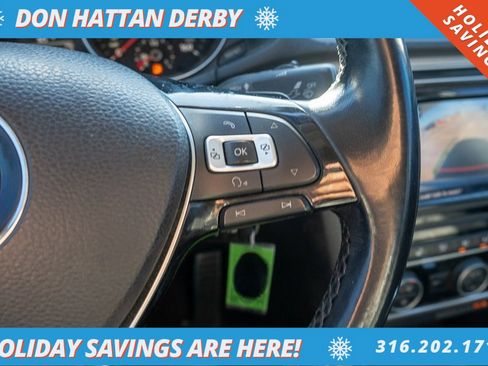 Used 2017 Volkswagen Passat 1.8T R-Line image 10