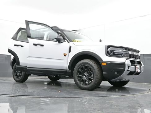 New 2025 Ford Bronco Sport Badlands w/ Badlands Tech Package image 58