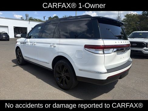 Certified 2023 Lincoln Navigator Black Label AWD/4WD image 3
