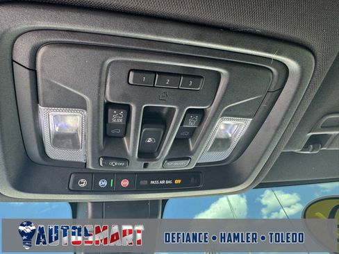 Used 2019 Chevrolet Silverado 1500 High Country w/ Technology Package image 27