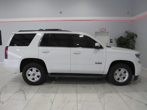 Used 2017 Chevrolet Tahoe LT w/ Texas Edition Package RWD image 2