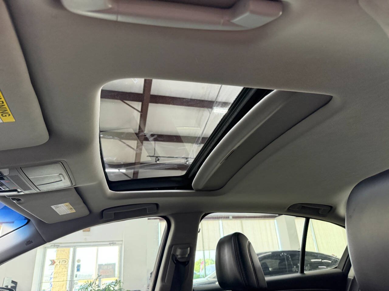 Used 2014 Acura RLX w/ Technology Package FWD image 29