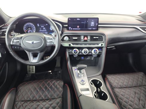 Used 2022 Genesis G70 3.3T RWD image 33