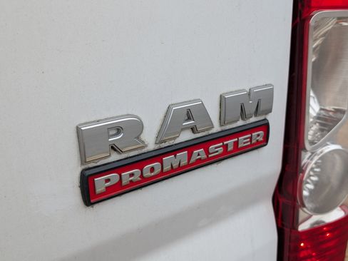 Used 2019 RAM ProMaster 3500 w/ Premium Appearance Group image 8