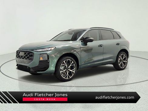 New 2026 Audi Q3 quattro 2.0T AWD/4WD image 1