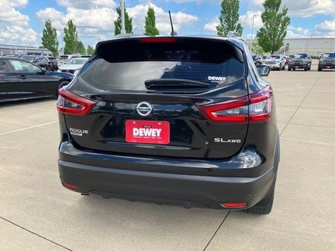 Used 2021 Nissan Rogue Sport SL w/ Premium Package AWD/4WD image 7