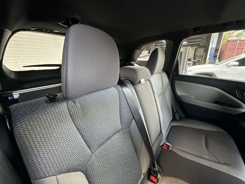 Used 2025 Subaru Forester Premium AWD/4WD image 26