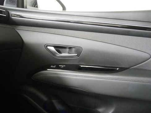 Used 2022 Hyundai Tucson Limited image 25