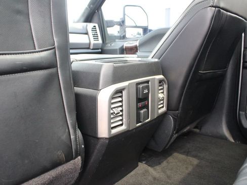 Used 2017 Ford F250 Platinum w/ Platinum Ultimate Package AWD/4WD image 23