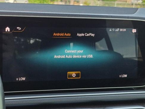 Used 2020 Mercedes-Benz GLE 350 image 29