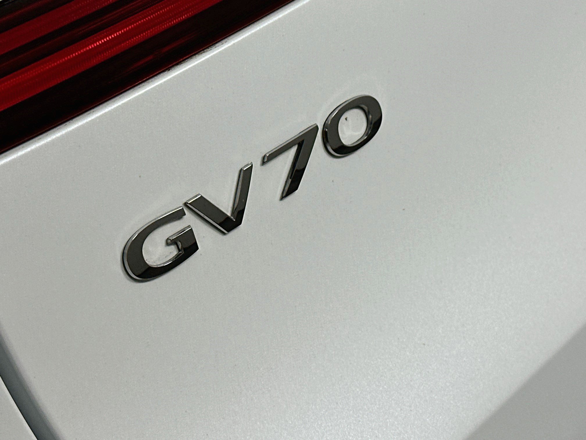 Used 2023 Genesis GV70 2.5T w/ Sport Prestige Package AWD/4WD image 28