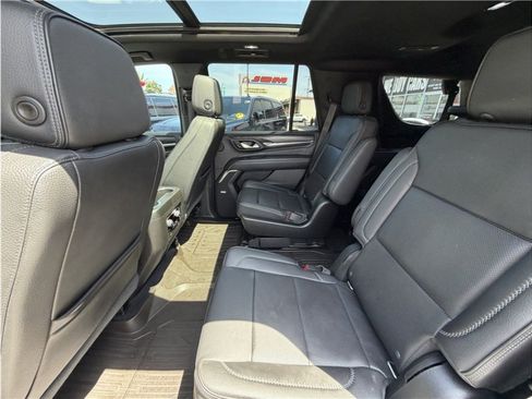 Used 2021 GMC Yukon Denali w/ Denali Premium Package RWD image 24