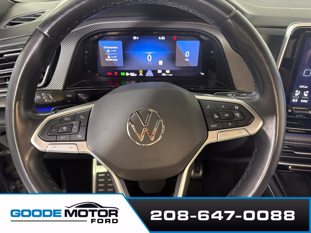 Used 2024 Volkswagen Atlas Cross Sport SEL R-Line AWD/4WD image 14