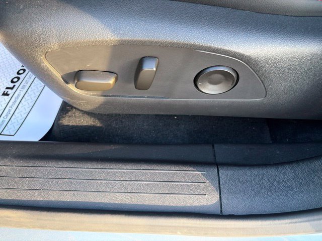 Used 2026 Chevrolet Equinox EV RS AWD/4WD image 10