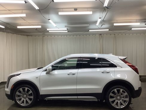 Used 2023 Cadillac XT4 Premium Luxury image 10