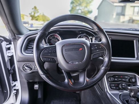Used 2019 Dodge Challenger R/T Scat Pack RWD image 39