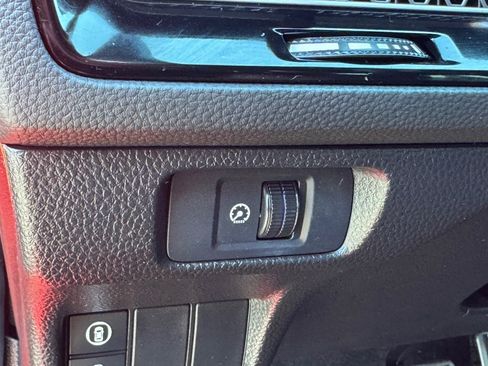 Used 2023 Honda Civic Sport image 29