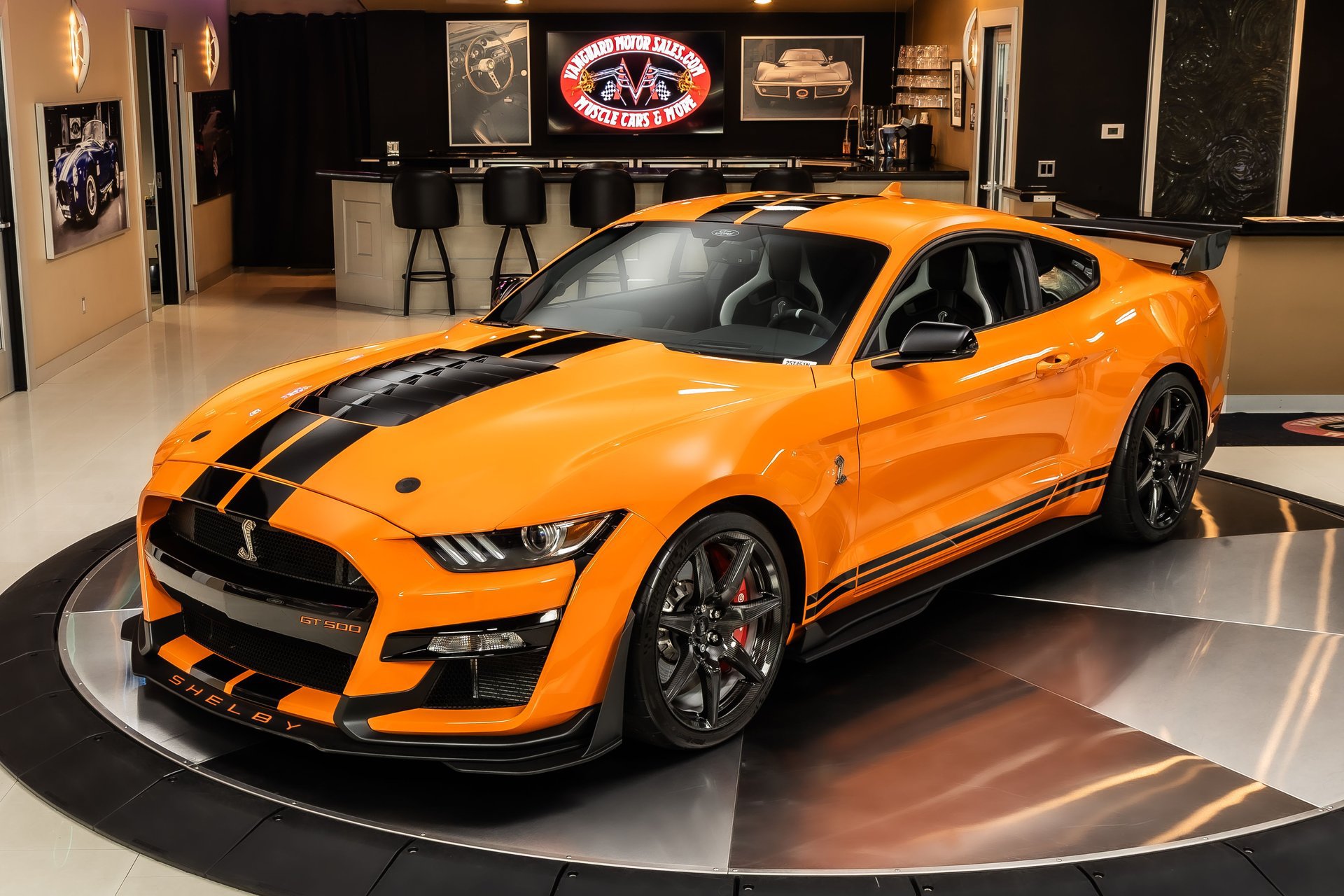 Used 2021 Ford Mustang Shelby GT500 w/ Carbon Fiber Track Pack RWD image 5