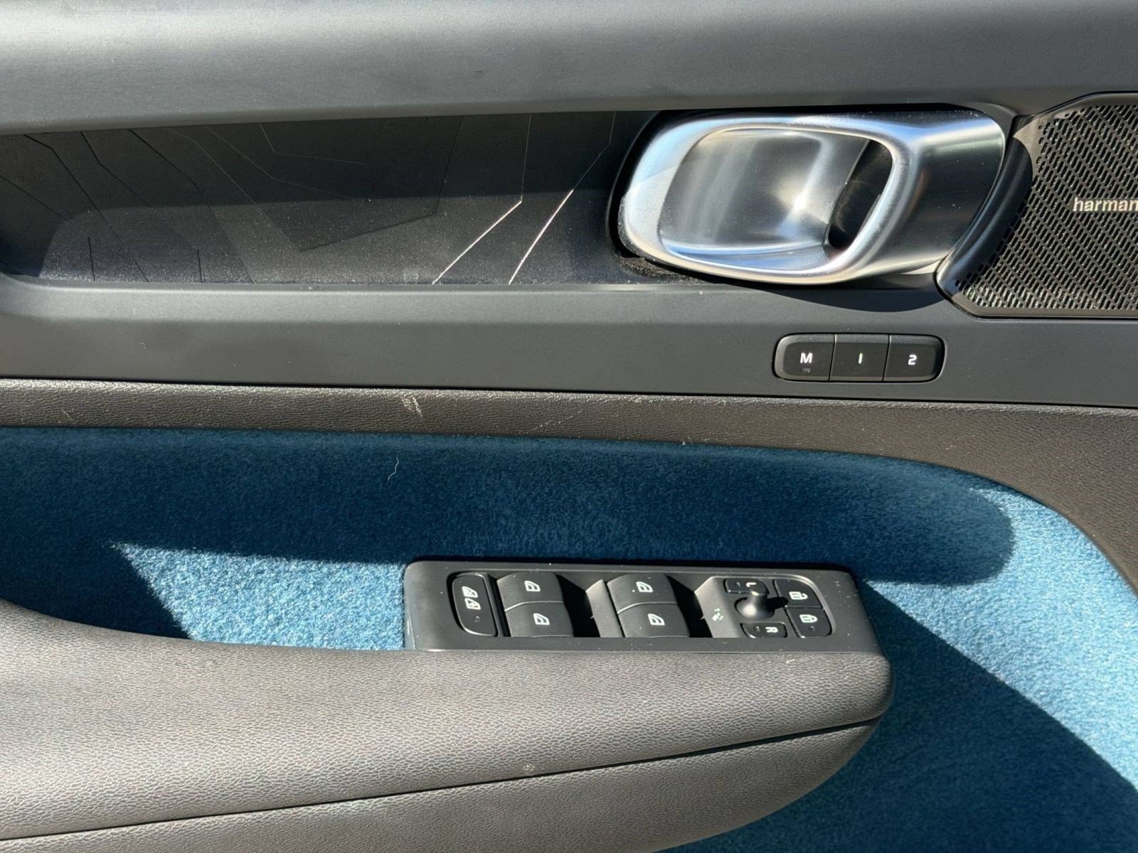Certified 2023 Volvo C40 P8 Recharge Ultimate AWD/4WD image 27