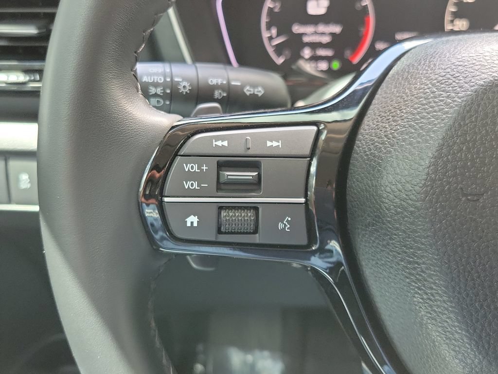 Used 2023 Honda Pilot EX-L image 22