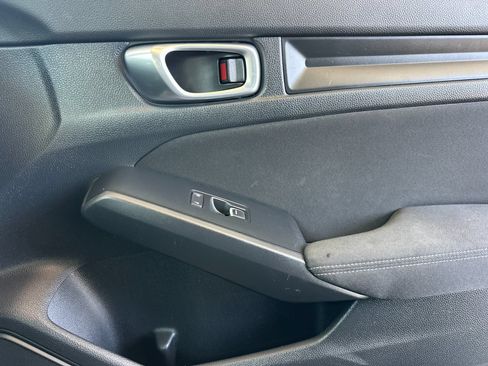 Used 2023 Honda Civic Sport image 18