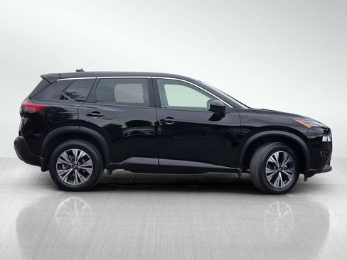 Used 2023 Nissan Rogue SV FWD image 4