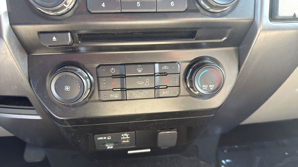 Used 2015 Ford F150 XLT w/ Equipment Group 302A Luxury AWD/4WD image 27