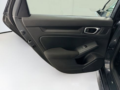 Used 2025 Honda Civic Sport image 26