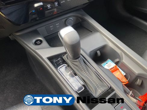 New 2026 Nissan Sentra SV FWD image 17