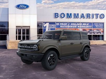 New 2026 Ford Bronco Outer Banks