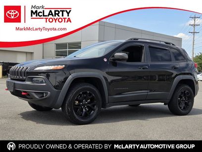 Used 2016 Jeep Cherokee Trailhawk w/ Comfort/Convenience Group