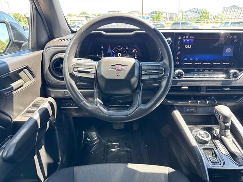 Used 2023 Chevrolet Colorado Trail Boss w/ Technology Package AWD/4WD image 13
