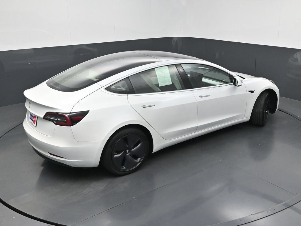 Used 2020 Tesla Model 3 Standard Range Plus RWD image 33
