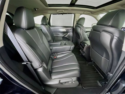 Used 2024 Acura MDX SH-AWD w/ Technology Package image 31