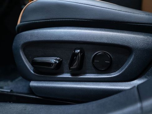 Used 2023 Lexus ES 350 w/ Premium Package image 25