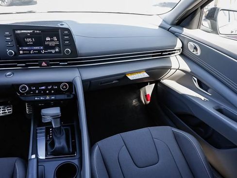 New 2026 Hyundai Elantra Sport image 18