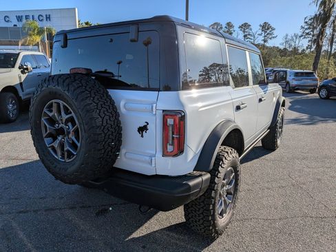 New 2025 Ford Bronco Badlands image 5