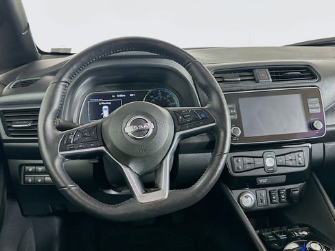 Used 2024 Nissan Leaf SV Plus image 17