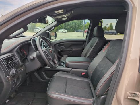 Used 2024 Nissan Titan PRO-4X w/ Off Road Protection Package AWD/4WD image 17