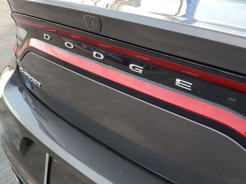 Used 2022 Dodge Charger SXT image 6