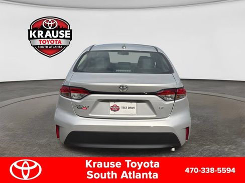 Used 2026 Toyota Corolla LE FWD image 6