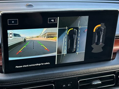 Certified 2021 Lincoln Nautilus Reserve image 19