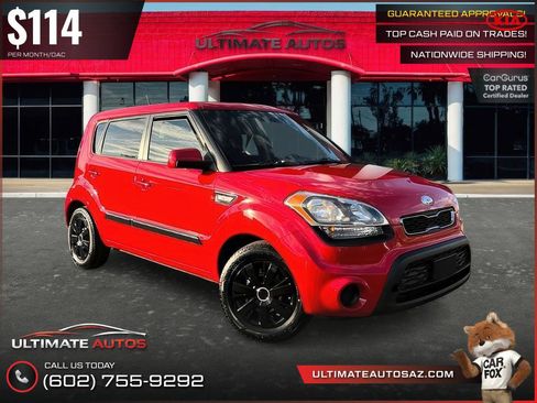 Used 2013 Kia Soul FWD image 1