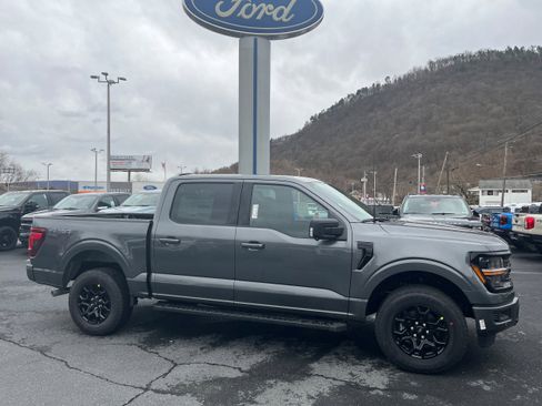 New 2026 Ford F150 XLT w/ Equipment Group 302A MID AWD/4WD image 11