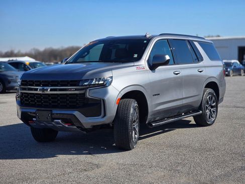 Used 2021 Chevrolet Tahoe Z71 image 3