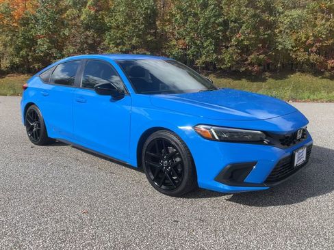 Certified 2022 Honda Civic Sport image 3