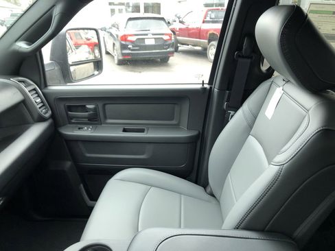 New 2026 RAM 2500 Tradesman image 31